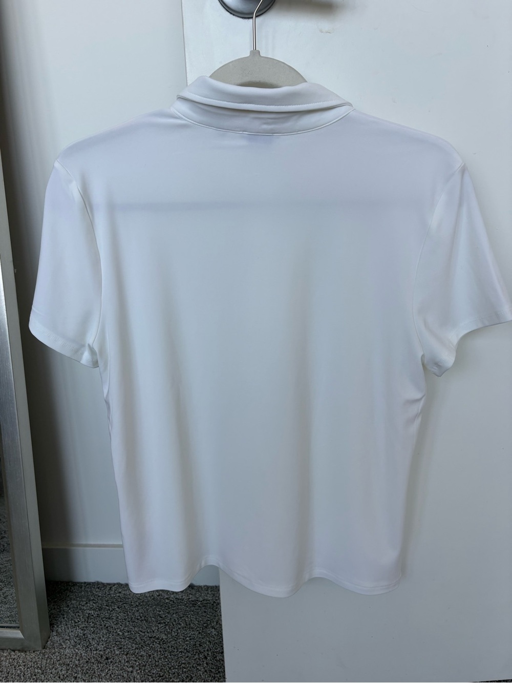 Babaton Aritzia white Smooth Matter Anthology top sz Med - Picture 5 of 7